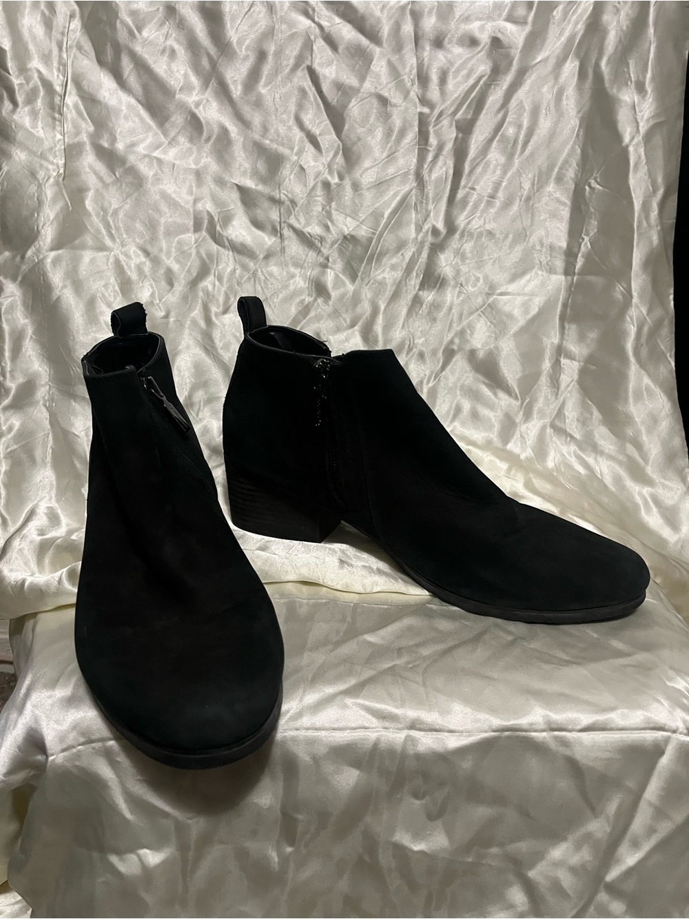 Blondo ankle boot. Waterproof. 9M